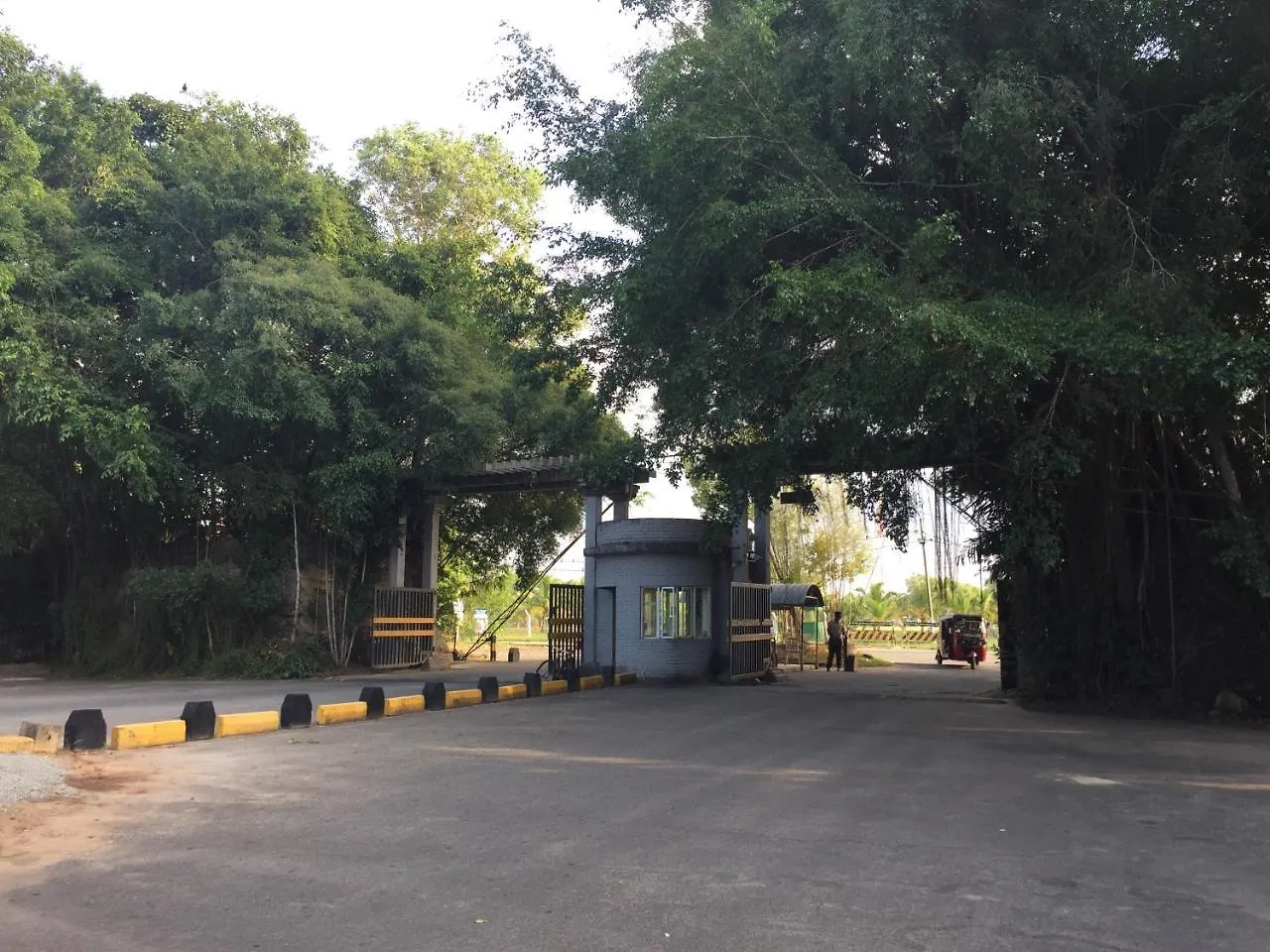 Ivory Home Stay & Self-Catering Guest House Ja-Ela 0*,  Sri Lanka
