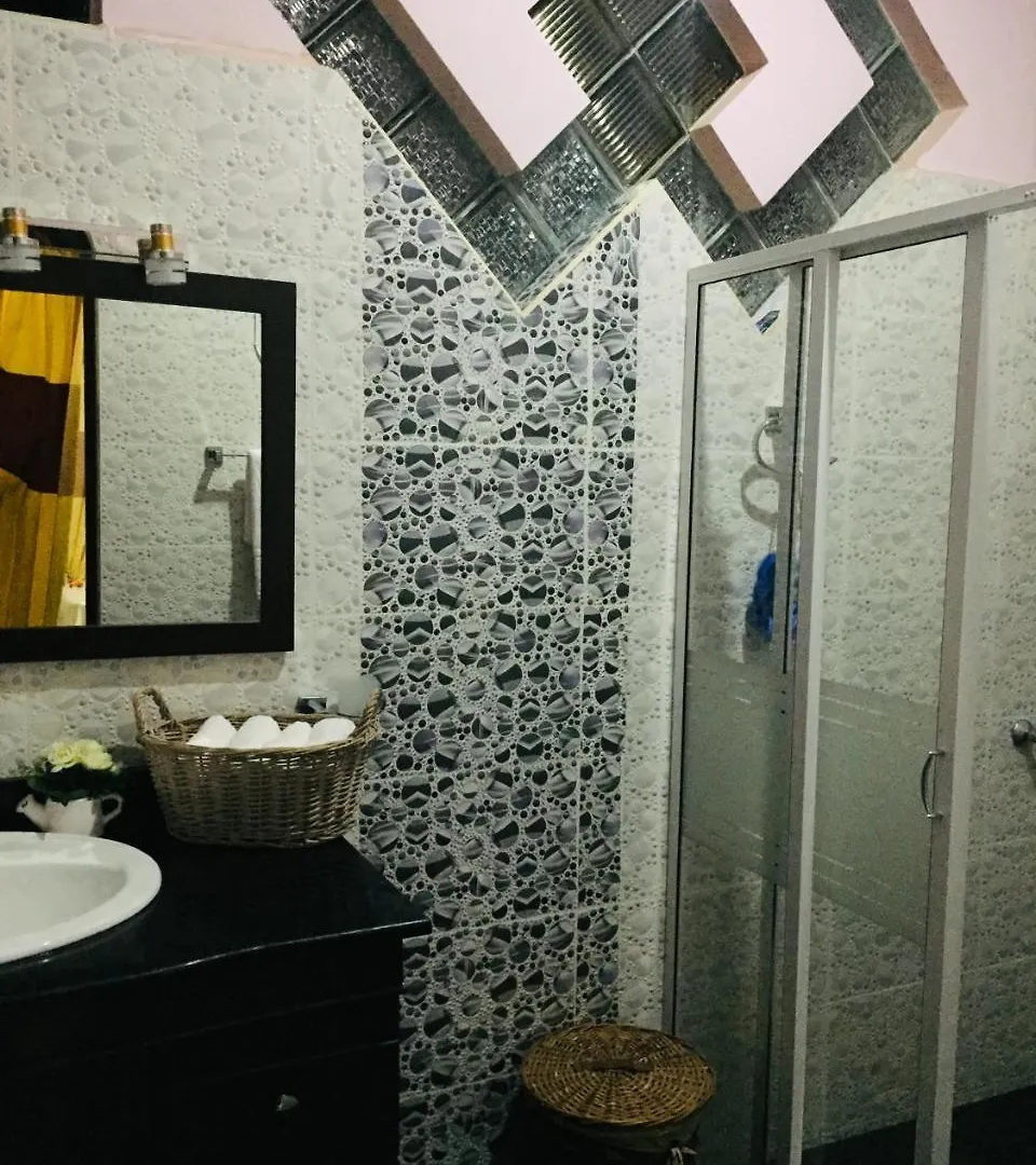 Ivory Home Stay & Self-Catering Guest House Ja-Ela