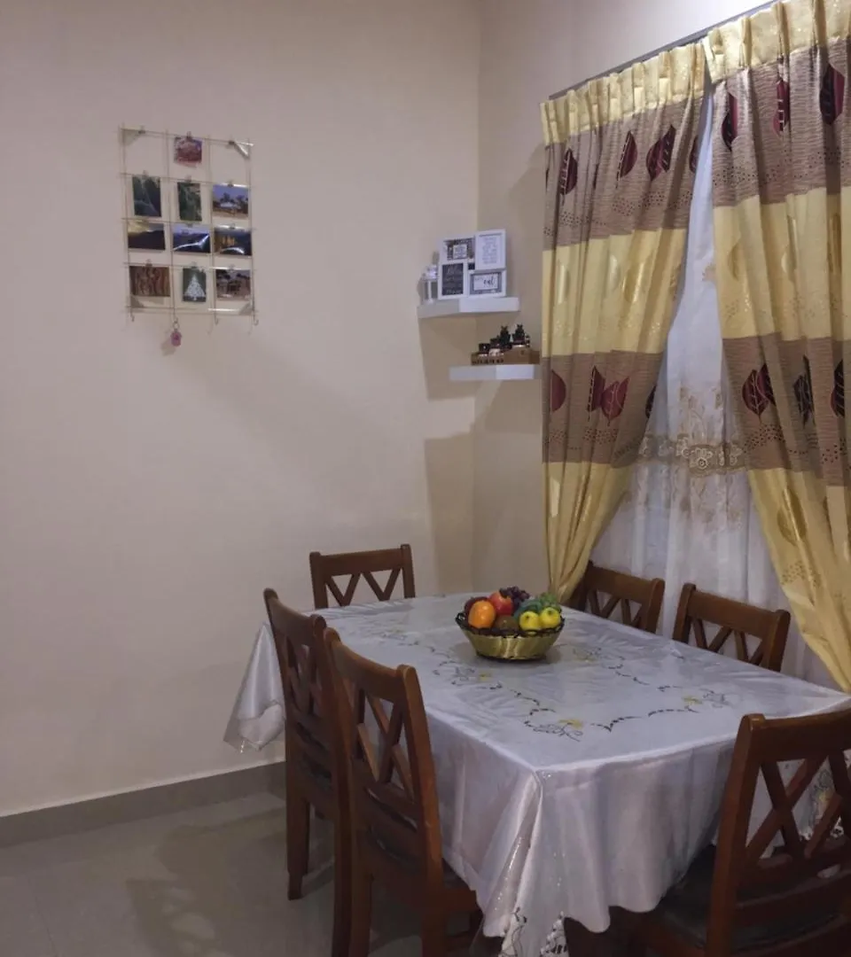 Ivory Home Stay & Self-Catering Guest House Ja-Ela